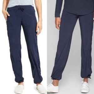 navy lined ruched leg athleta pants